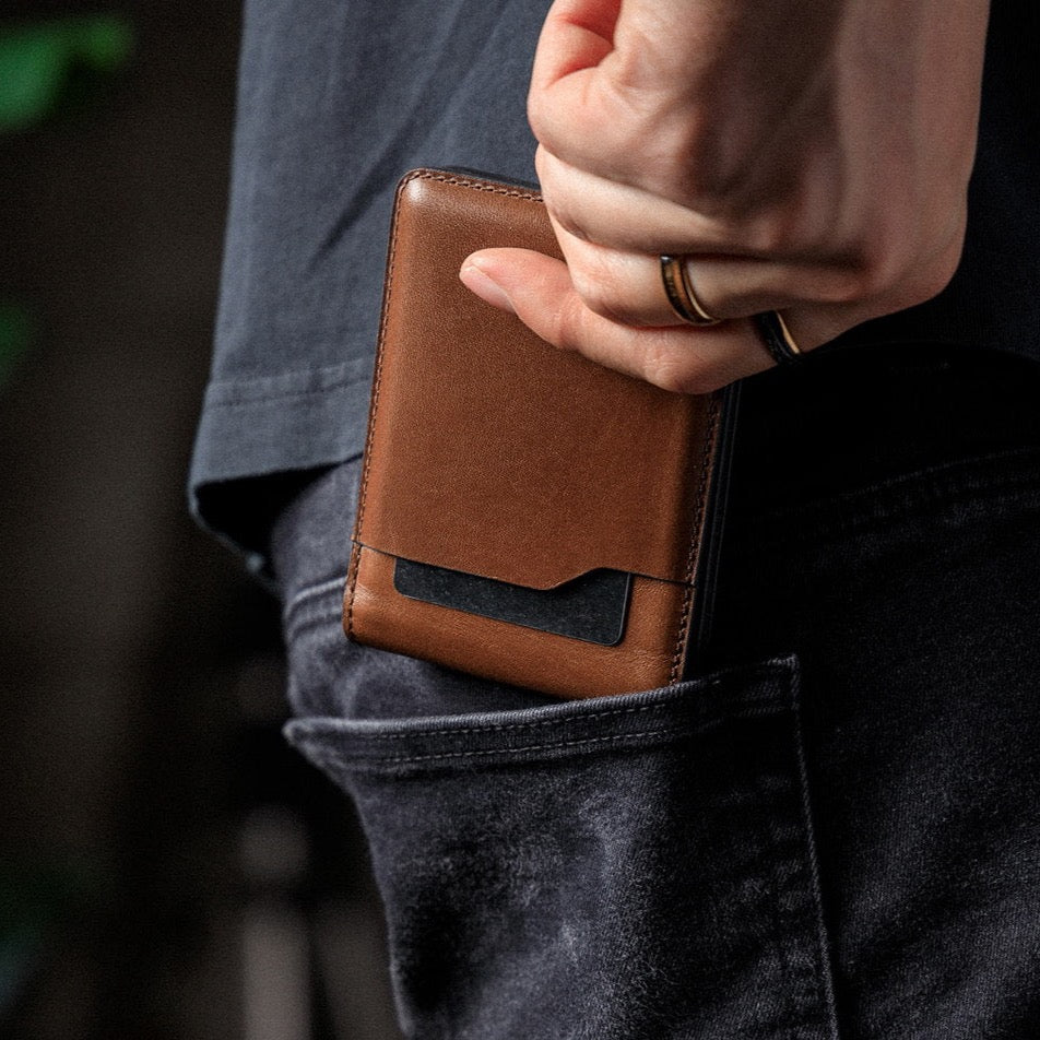 Nomad, Horween Leather Bifold Wallet