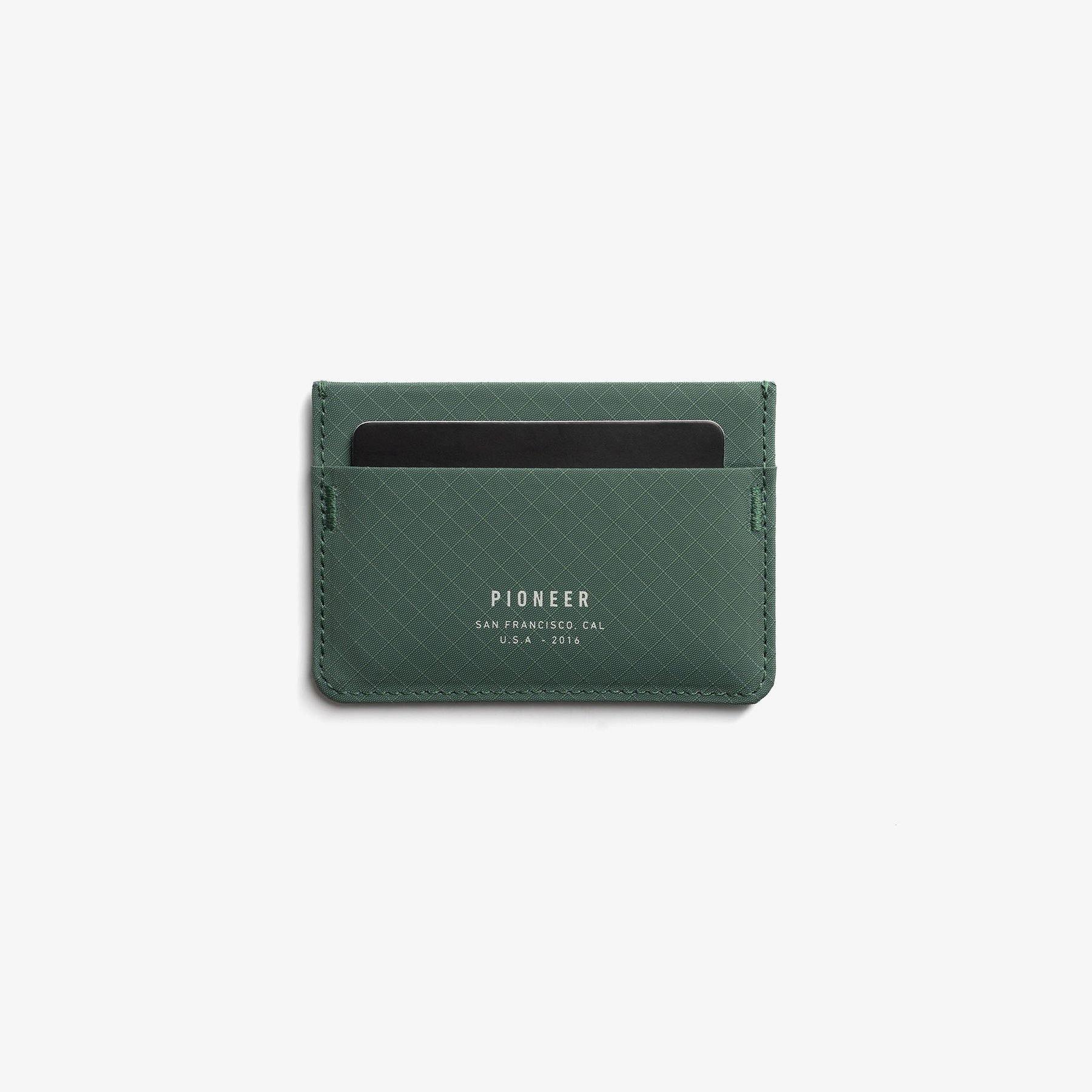 Pioneer, Pioneer Carry Molecule Cardholder