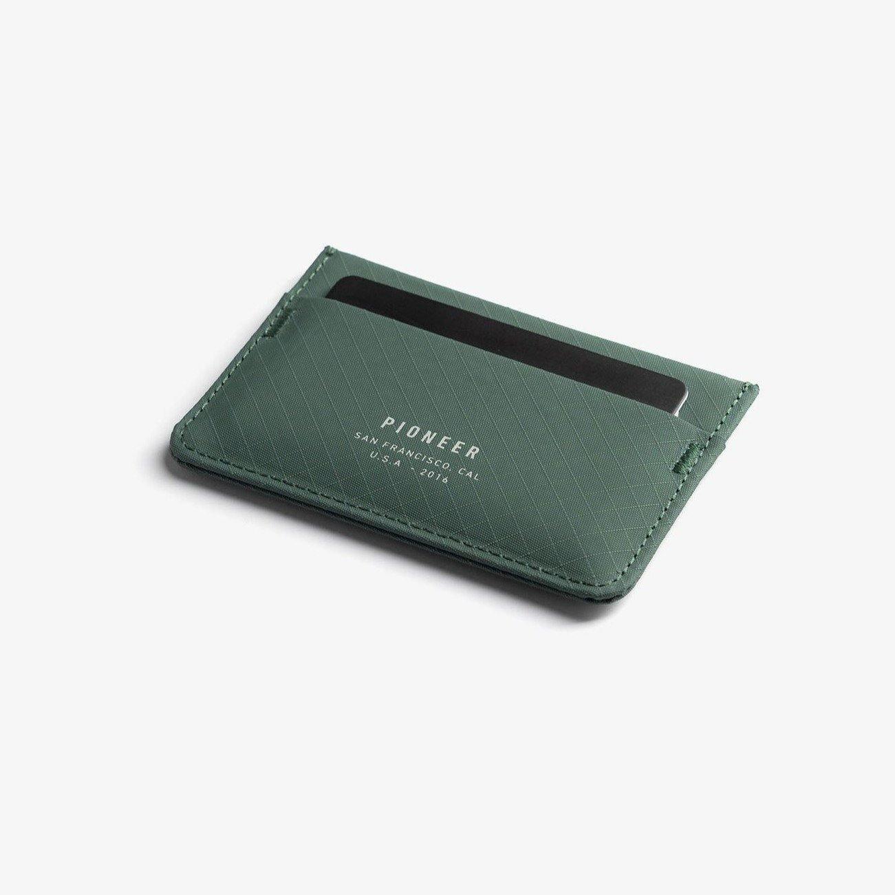 Pioneer, Pioneer Carry Molecule Cardholder