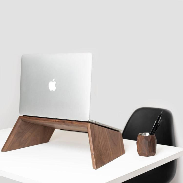 OAKYWOOD, Walnut laptop stand - Oakywood