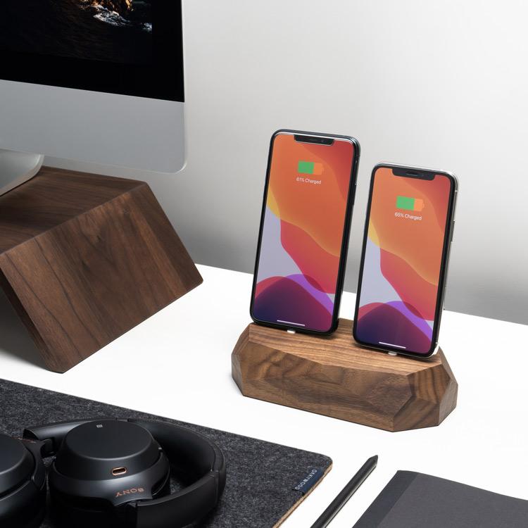 OAKYWOOD, Wood iPhone Dual Charging Dock - Oakywood